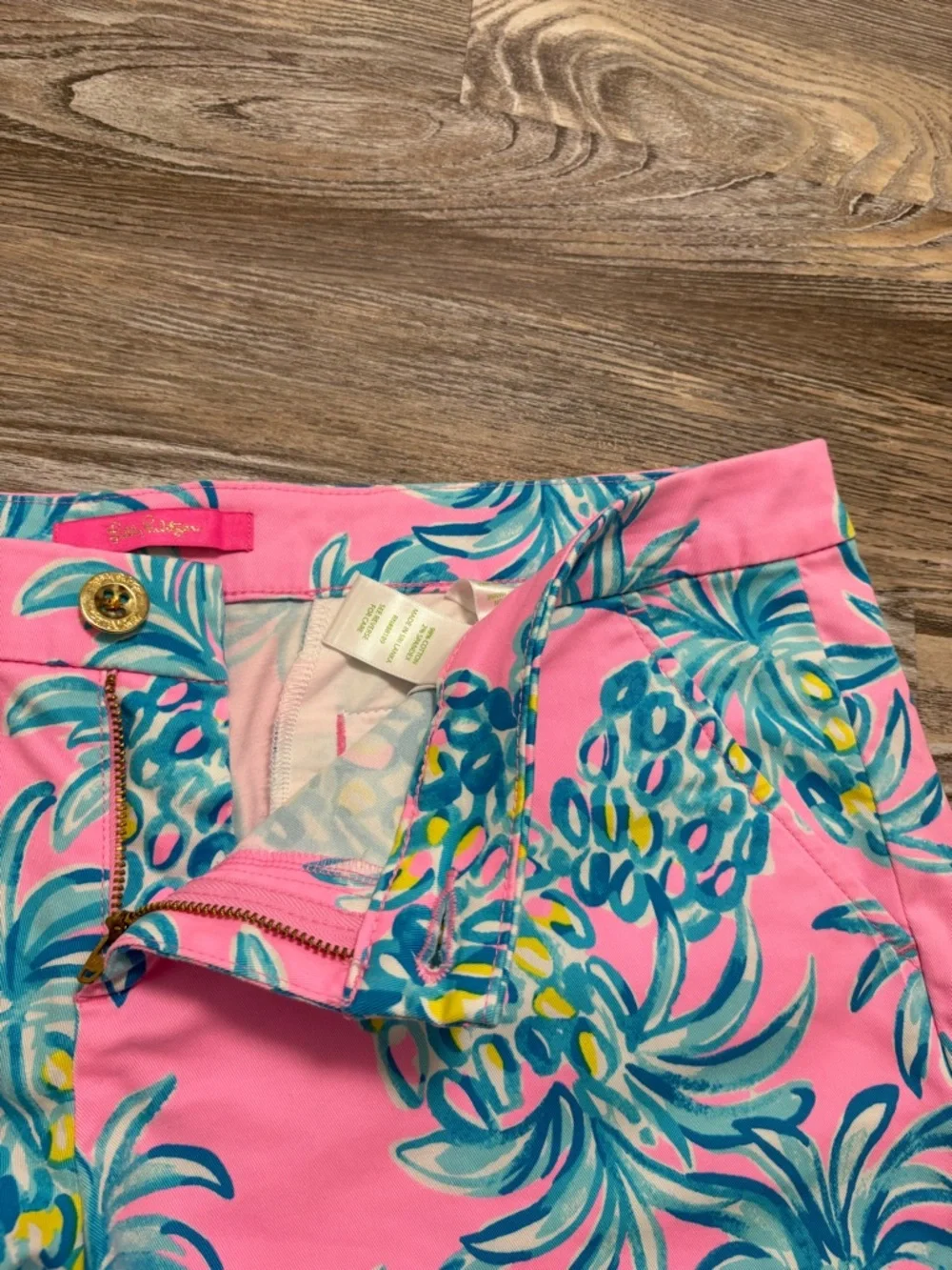 Lilly Pulitzer Stretch Buttercup Shorts in Pelican Pink Beat the Heat 14 NWOT